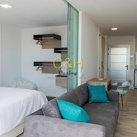 Apartment Beyond C&h *